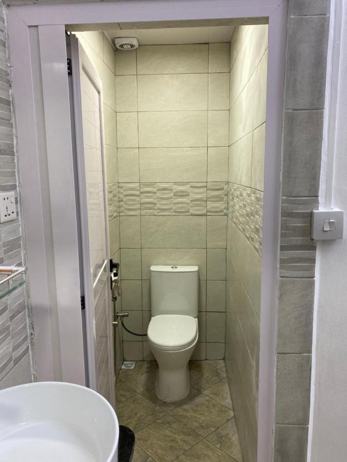 Champs De Mars Apartment Порт Луи Екстериор снимка